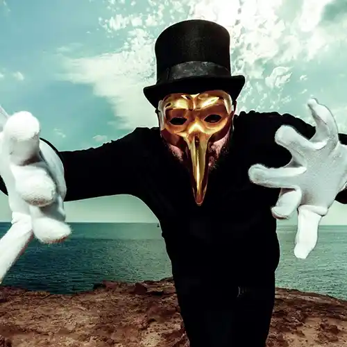 Claptone